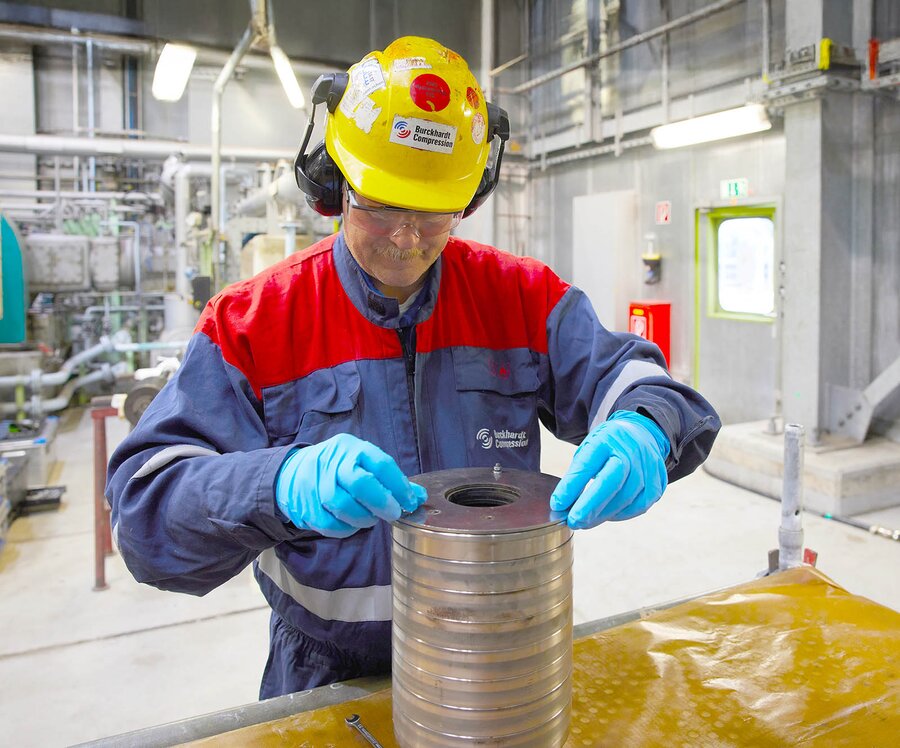 A single point of contact for Infraserv: our dedicated field service specialist.