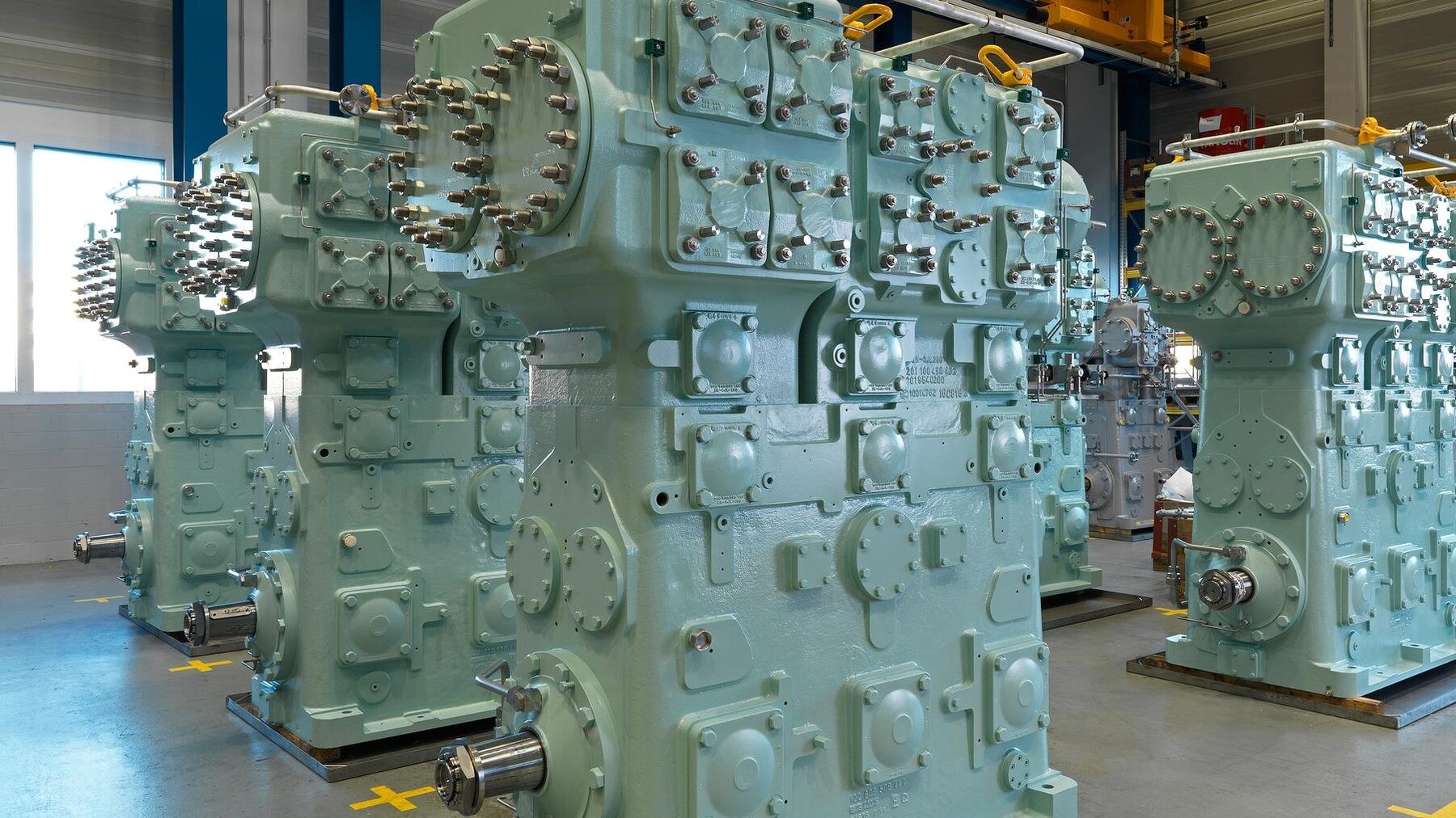 Laby compressor workshop turquoise