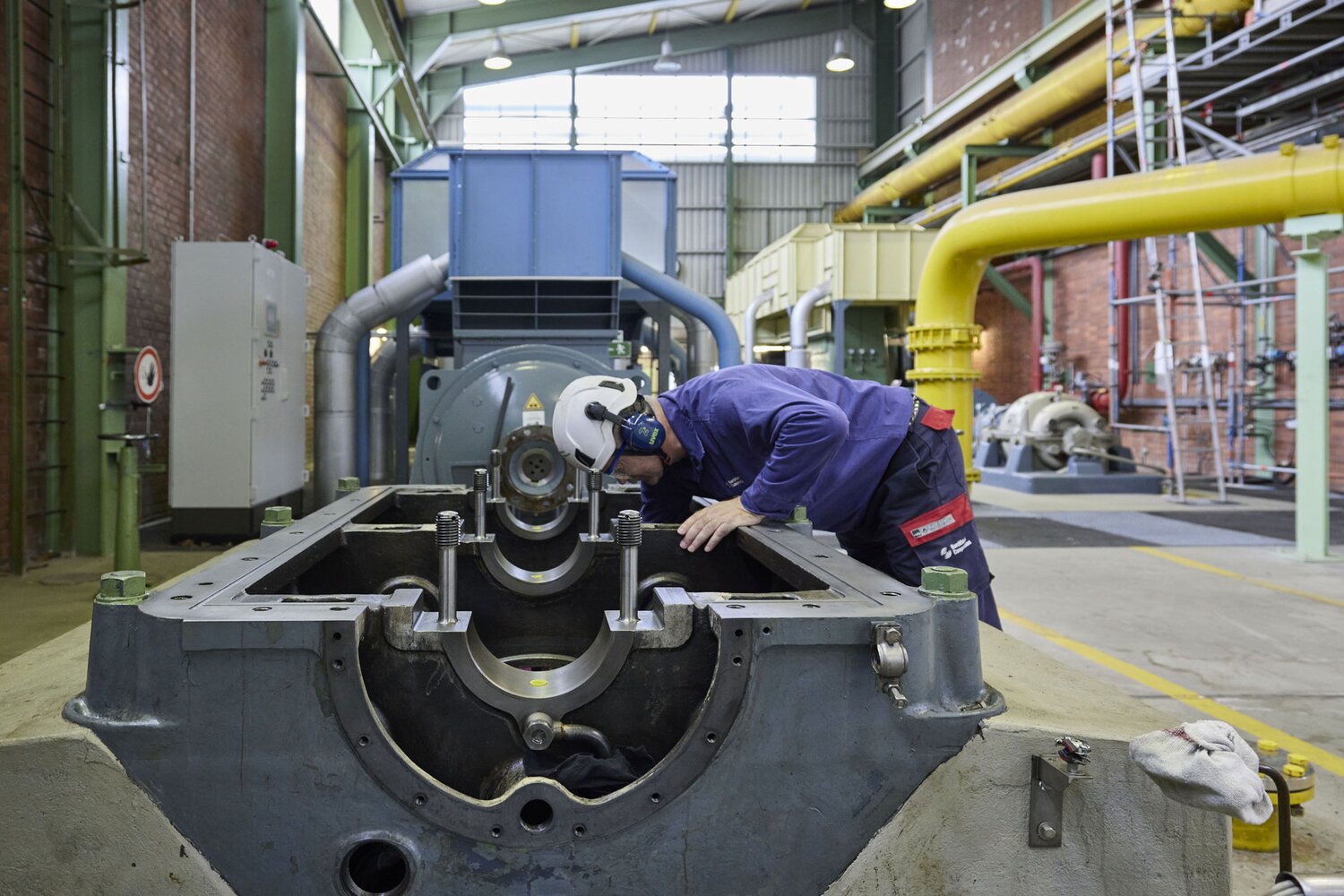 Field Service expert keeps the project on track