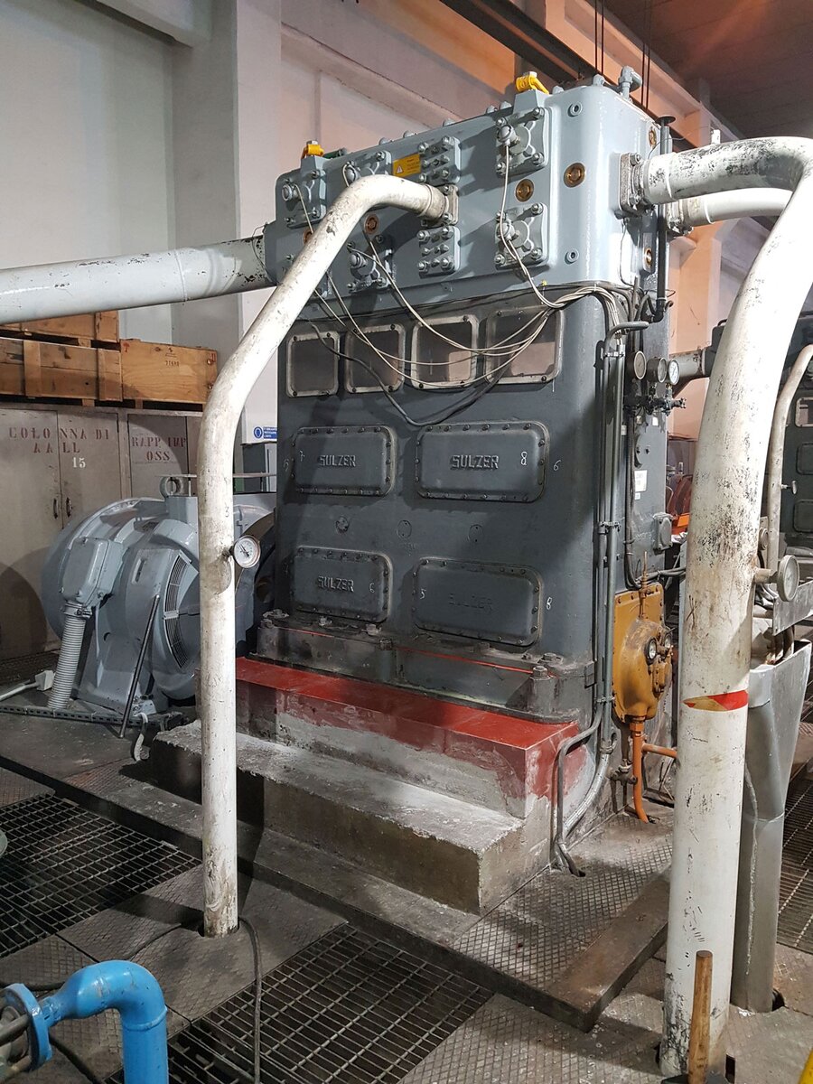 50-year-old nitrogen Laby® compressor after foundation repair