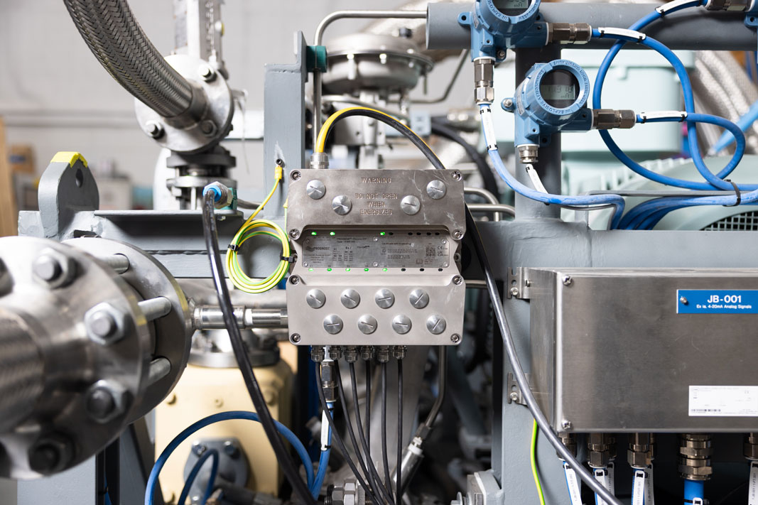 A compressor monitor measuring performance