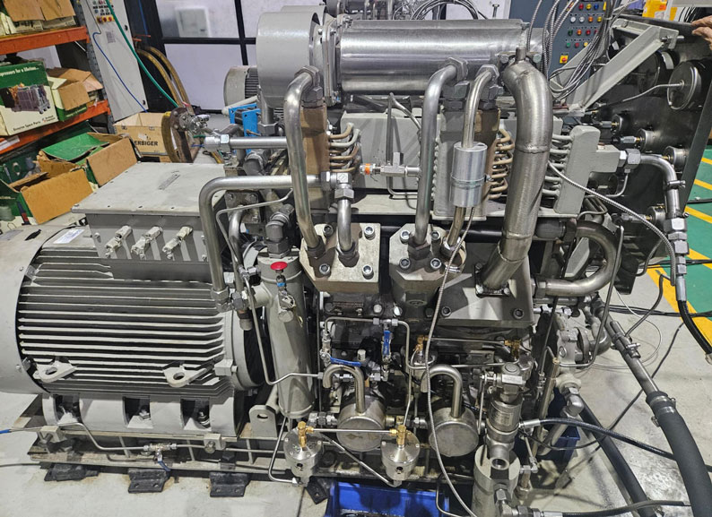 Completely revamped compressor ready to be installed Completely revamped compressor ready to be installed